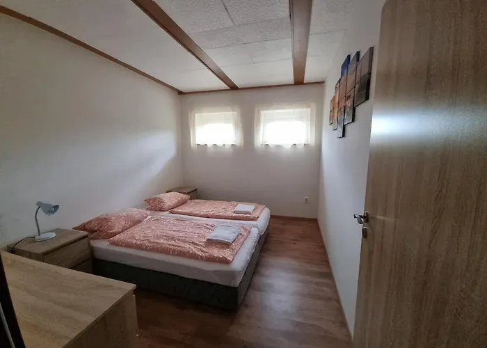 Apartmany Vinarstvi Klucov